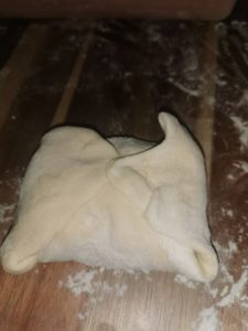 étape 4 du naan fromage : 2e pliage